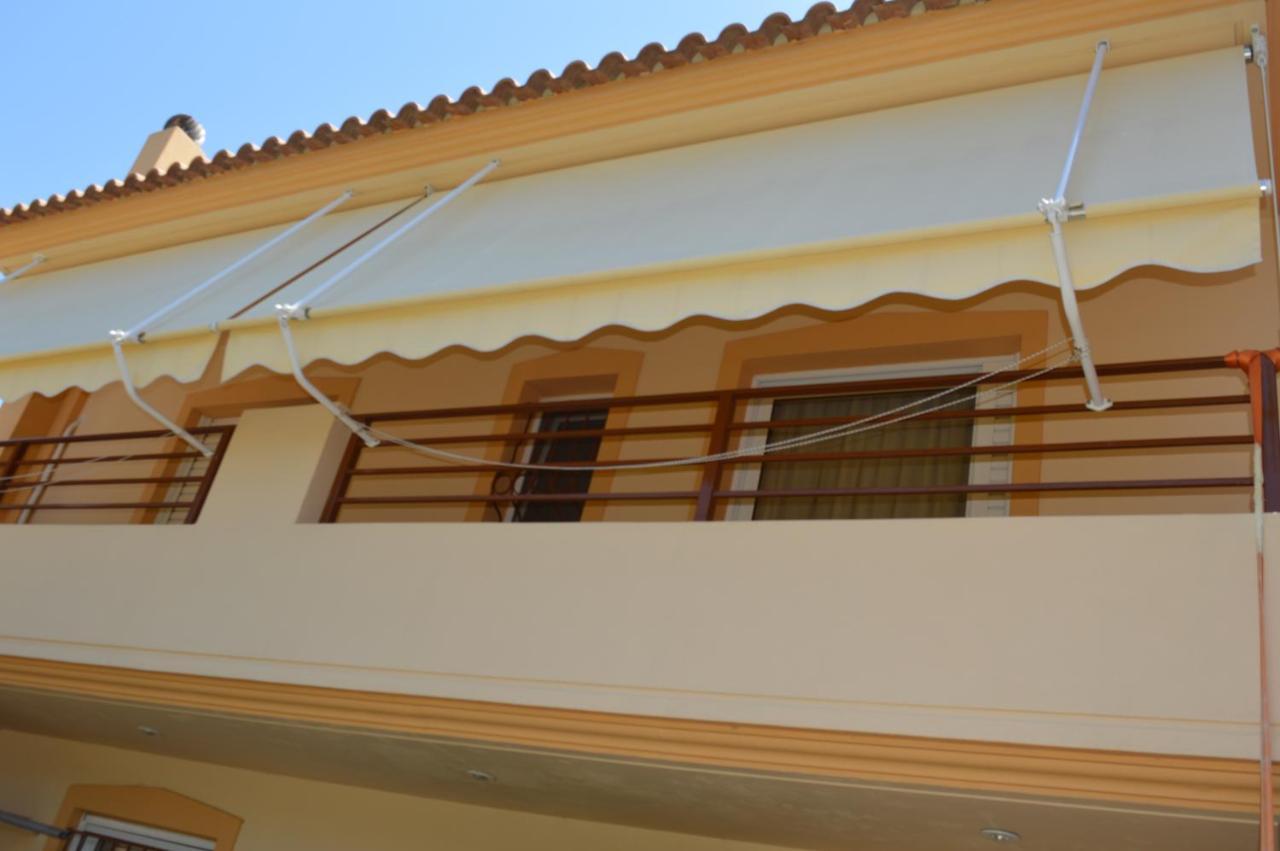 Villa Avatos - Near To The Port Of Rafina And The Airport Of Athens Άγιος Σπυρίδων Εξωτερικό φωτογραφία