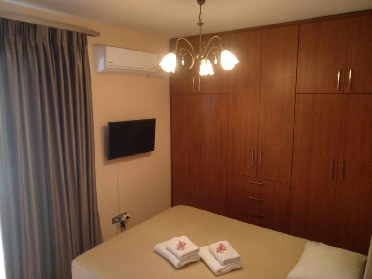 Villa Avatos - Near To The Port Of Rafina And The Airport Of Athens Άγιος Σπυρίδων Εξωτερικό φωτογραφία